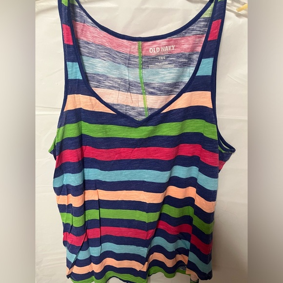 Old Navy Tops - Old Navy Large tank top